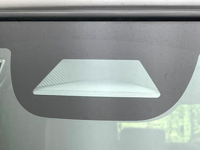 Ｎ－ＢＯＸカスタム ターボコーディネートスタイル　ターボ　禁煙車　純正８型ナビ　バックカメラ　両側電動スライドドア　ホンダセンシング　シートヒーター　ＬＥＤヘッド　純正１５インチアルミ　スマートキー　パドルシフト　オートエアコン　オートライト（6枚目）