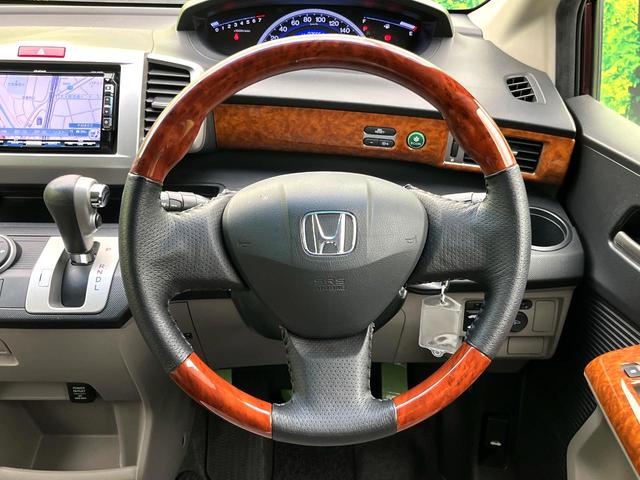 フリード G ジャストセレクション 電動スライドドア 純正SDナビ バックカメラ 禁煙車 HIDヘッド ETC オートライト オートエアコン CD DVD再生 地デジ(17枚目)