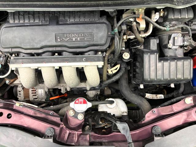 フリード G ジャストセレクション 電動スライドドア 純正SDナビ バックカメラ 禁煙車 HIDヘッド ETC オートライト オートエアコン CD DVD再生 地デジ(18枚目)