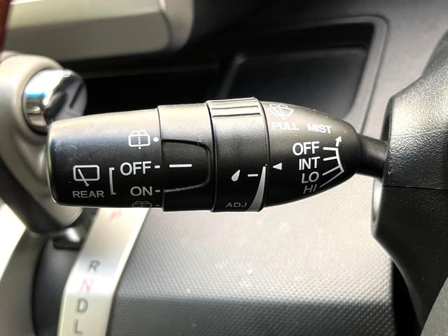 フリード G ジャストセレクション 電動スライドドア 純正SDナビ バックカメラ 禁煙車 HIDヘッド ETC オートライト オートエアコン CD DVD再生 地デジ(26枚目)