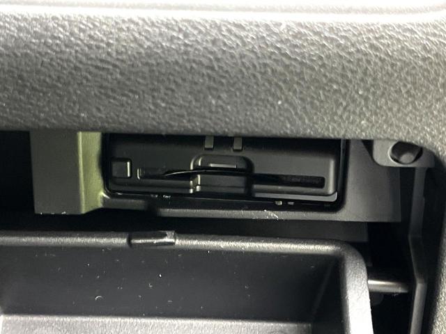 セレナ ハイウェイスターＶ　両側電動ドア　ＳＤナビ　後席モニター　全周囲カメラ　衝突被害軽減システム　禁煙車　ドラレコ　コーナーセンサー　スマートキー　ＬＥＤヘッド　ビルトインＥＴＣ　クルコン　純正１６インチアルミ（24枚目）