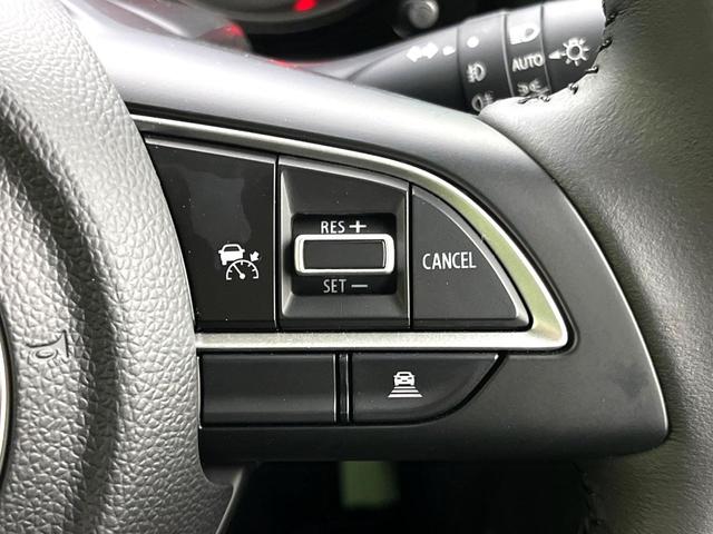 ジムニーノマド ＦＣ　４ＷＤ　禁煙車　衝突被害軽減システム　レーダークルーズ　スマートキー　ＬＥＤヘッド　純正１５インチアルミ　車線逸脱警報　オートライト　オートエアコン（4枚目）