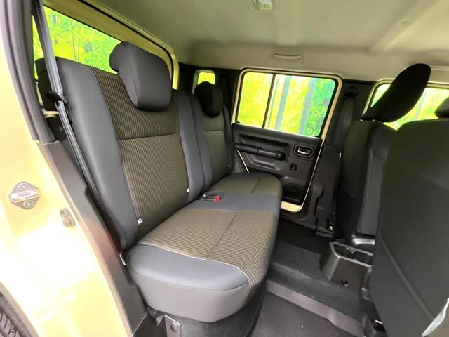 ジムニーノマド ＦＣ　４ＷＤ　禁煙車　衝突被害軽減システム　レーダークルーズ　スマートキー　ＬＥＤヘッド　純正１５インチアルミ　車線逸脱警報　オートライト　オートエアコン（9枚目）