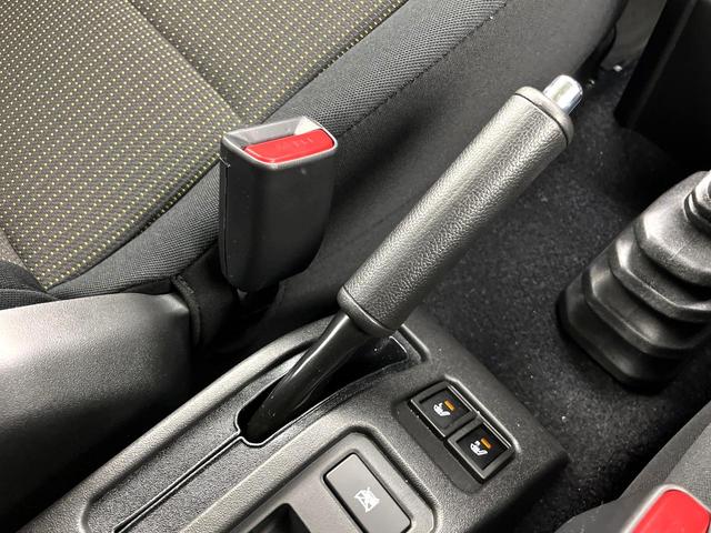 ジムニーノマド ＦＣ　４ＷＤ　禁煙車　衝突被害軽減システム　レーダークルーズ　スマートキー　ＬＥＤヘッド　純正１５インチアルミ　車線逸脱警報　オートライト　オートエアコン（30枚目）