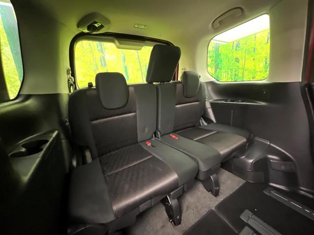 セレナ ハイウェイスター　両側電動ドア　純正ＳＤナビ　全周囲カメラ　衝突被害軽減システム　禁煙車　ドラレコ　コーナーセンサー　スマートキー　ＬＥＤヘッド　ビルトインＥＴＣ　クルコン　純正１６インチアルミ　オートライト（10枚目）