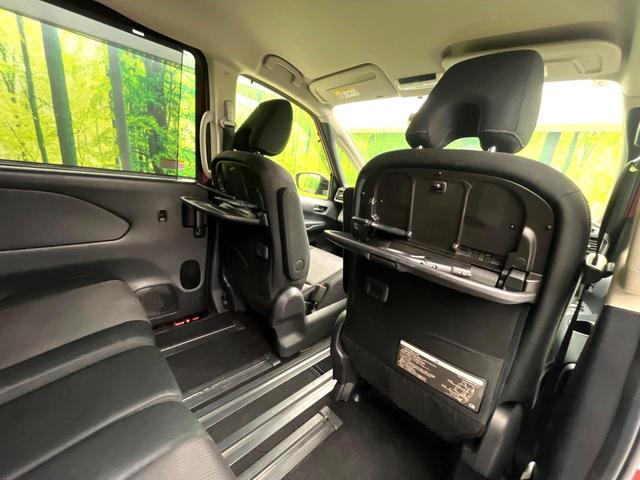 セレナ ハイウェイスター　両側電動ドア　純正ＳＤナビ　全周囲カメラ　衝突被害軽減システム　禁煙車　ドラレコ　コーナーセンサー　スマートキー　ＬＥＤヘッド　ビルトインＥＴＣ　クルコン　純正１６インチアルミ　オートライト（40枚目）