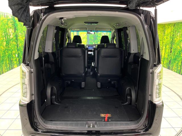 ステップワゴンスパーダ Z クールスピリット 両側電動ドア SDナビ 後席モニター バックカメラ 禁煙車 ハーフレザーシート HIDヘッド ETC 純正16インチアルミ オートライト オートエアコン Bluetooth CD DVD再生(10枚目)