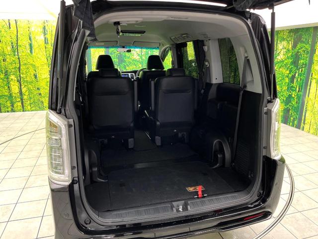 ステップワゴンスパーダ Z クールスピリット 両側電動ドア SDナビ 後席モニター バックカメラ 禁煙車 ハーフレザーシート HIDヘッド ETC 純正16インチアルミ オートライト オートエアコン Bluetooth CD DVD再生(38枚目)