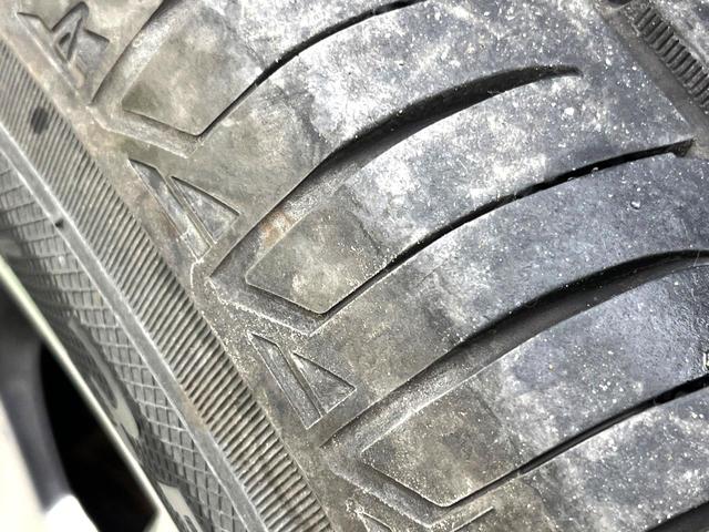 セレナ ｅ－パワー　ハイウェイスターＶ　両側電動ドア　純正９型ナビ　全周囲カメラ　プロパイロット　衝突軽減システム　レーダークルーズ　禁煙車　ドラレコ　コーナーセンサー　スマートキー　ＬＥＤヘッド　ＥＴＣ　純正１５インチアルミ　オートライト（46枚目）