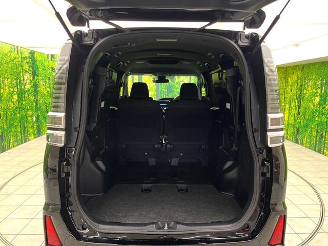 ヴォクシー ZS 煌 禁煙車 セーフティセンス 純正9型ナビ 両側電動スライドドア ETC LEDヘッド 純正16インチアルミホイール アイドリングストップ オートマティックハイビーム スマートキー(10枚目)