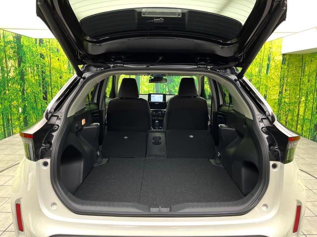 ヤリスクロス ハイブリッドZ 純正8インチディスプレイオーディオ 全周囲カメラ セーフティセンス シートヒーター パワーバックドア LEDヘッドライト 純正18インチアルミホイール bluetooth再生 パワーシート 禁煙車(10枚目)