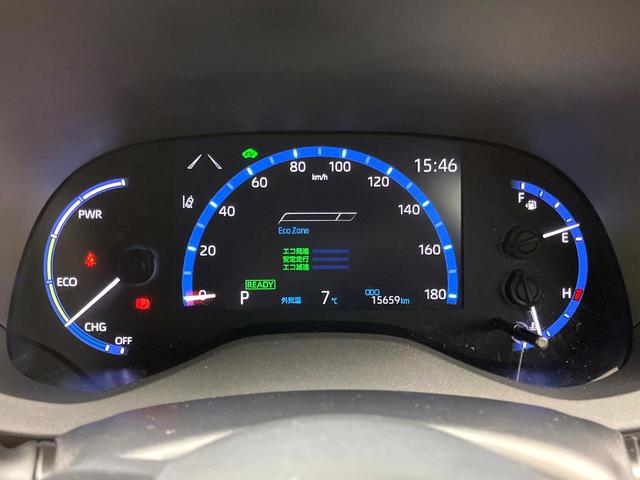 ヤリスクロス ハイブリッドZ 純正8インチディスプレイオーディオ 全周囲カメラ セーフティセンス シートヒーター パワーバックドア LEDヘッドライト 純正18インチアルミホイール bluetooth再生 パワーシート 禁煙車(24枚目)