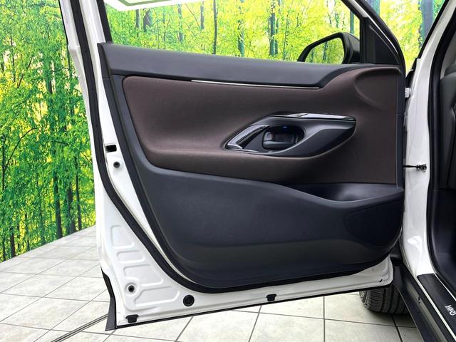 ヤリスクロス ハイブリッドZ 純正8インチディスプレイオーディオ 全周囲カメラ セーフティセンス シートヒーター パワーバックドア LEDヘッドライト 純正18インチアルミホイール bluetooth再生 パワーシート 禁煙車(44枚目)