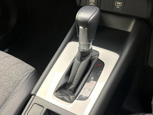 フィット ｅ：ＨＥＶホーム　純正９インチナビ　バックカメラ　ホンダセンシング　アダプティブクルーズコントロール　ＥＴＣ　コーナーセンサー　フルセグＴＶ　ｂｌｕｅｔｏｏｔｈ再生　ＬＥＤヘッド　スマートキー　電子パーキングブレーキ（34枚目）