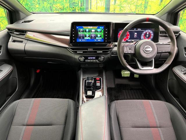 オーラ ニスモ　禁煙車　純正９型ナビ　アラウンドビューモニター　ブラインドスポットモニター　ＬＥＤヘッドライト　純正１７インチアルミ　スマートキー　オートエアコン　オートライト　電子パーキング　ＥＴＣ（2枚目）