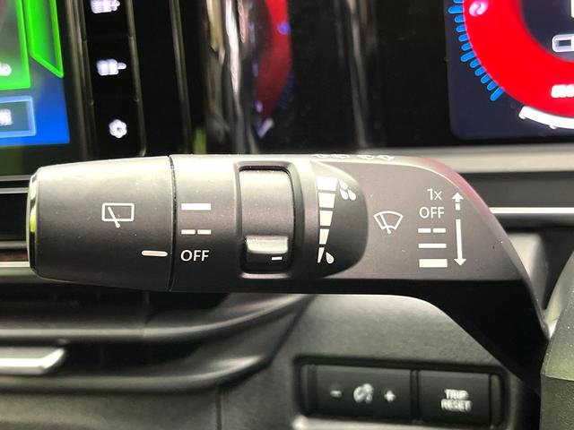 オーラ ニスモ　禁煙車　純正９型ナビ　アラウンドビューモニター　ブラインドスポットモニター　ＬＥＤヘッドライト　純正１７インチアルミ　スマートキー　オートエアコン　オートライト　電子パーキング　ＥＴＣ（32枚目）