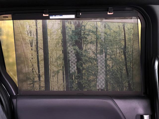 ヴォクシー ハイブリッドＳ－Ｚ　フリップダウンモニター　１０．５インチディスプレイオーディオ　全周囲カメラ　パワーバックドア　２列目シートヒーター　プロジェクター式ＬＥＤヘッドライト　両側パワースライドドア　２列目オットマン（41枚目）