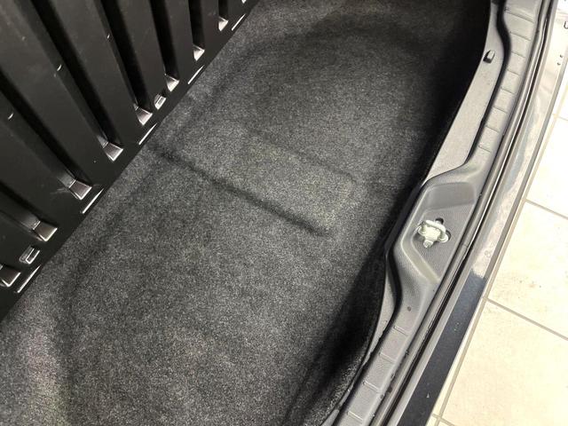 ヴォクシー ハイブリッドＳ－Ｚ　フリップダウンモニター　１０．５インチディスプレイオーディオ　全周囲カメラ　パワーバックドア　２列目シートヒーター　プロジェクター式ＬＥＤヘッドライト　両側パワースライドドア　２列目オットマン（45枚目）