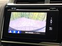 フィットハイブリッド Ｌパッケージ　純正ＳＤナビ　バックカメラ　禁煙車　ハーフレザーシート　スマートキー　ＬＥＤヘッドライト　ＥＴＣ　オートライト　オートエアコン　Ｂｌｕｅｔｏｏｔｈ　ＣＤ　クルーズコントロール　フルセグＴＶ（4枚目）
