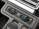 ＴＸ　Ｌパッケージ　サンルーフ　ＳＤナビ　禁煙車　後席モニター　バックカメラ　シートベンチレーション　ＥＴＣ　パワーシート　レーダークルーズ　セーフティセンス　純正１９インチアルミ　４ＷＤ　スマートキー　オートエアコン（39枚目）