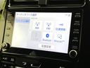 Ｓ　純正８インチディスレイオーディオ　バックカメラ　レーダークルーズコントロール　ＥＴＣ　ＬＥＤヘッドライト　純正１５インチアルミホイール　スマートキー　コーナーセンサー　ｂｌｕｅｔｏｏｔｈ再生　禁煙車（31枚目）
