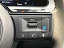 オーラ ニスモ 禁煙車 純正9型ナビ 全周囲カメラ プロパイロット インテリジェントエマージェンシーブレーキ ステアリングヒーター 純正17インチアルミ LEDヘッド ETC ドラレコ スマートキー オートライト(5枚目)
