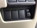 S 禁煙車 オーディオ 電動格納ミラー キーレス アイドリングストップ エアコン 純正14インチホイール パワーウィンドウ ドアバイザー フロアマット プライバシーガラス(24枚目)