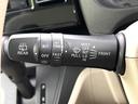 S 禁煙車 オーディオ 電動格納ミラー キーレス アイドリングストップ エアコン 純正14インチホイール パワーウィンドウ ドアバイザー フロアマット プライバシーガラス(27枚目)