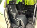 後部座席も気になるようなキズ・汚れやへたり等、大きなダメージはなく、良好な状態です。