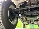 ＸＣ　禁煙車　４ＷＤ　スズキセーフティサポート　クルーズコントロール　シートヒーター　オートエアコン　ＬＥＤヘッドライト　純正１６インチアルミ　純正革巻きステアリング　オートライト　フロアマット（20枚目）
