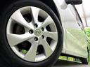 【１６インチアルミホイール】外観にマッチしたアルミホイールを装着しております。各種アルミホイールや、スタッドレスタイヤも取扱いしております。是非ご相談ください♪
