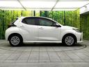 ハイブリッドＺ　禁煙車　純正ディスプレイオーディオ　全周囲カメラ　レーダークルーズコントロール　シートヒーター　ＬＥＤヘッドライト　オートエアコン　ステアリングヒーター　スマートキー　ドライブレコーダー　ＥＴＣ（43枚目）