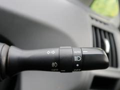 �ڥ����ȥ饤�ȡۼ�������뤵�˱����Ƽ�ư�ǥإåɥ饤�Ȥ��������������Ǥ��뵡ǽ�Ǥ����饤�Ȥ��դ�˺�졦�ä�˺��ʤɤ�̵���ʤꡢ��������ͼ�������Ԥ�¿����ȥ�ͥ��̲���������Ǥ��͢� 7