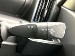 �ڥ����ȥ饤�ȡۼ�������뤵�˱����Ƽ�ư�ǥإåɥ饤�Ȥ��������������Ǥ��뵡ǽ�Ǥ����饤�Ȥ��դ�˺�졦�ä�˺��ʤɤ�̵���ʤꡢ��������ͼ�������Ԥ�¿����ȥ�ͥ��̲���������Ǥ��͢� 7