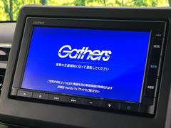 �ڽ����ʥӡۿ͵��ν����ʥӤ������������ǥ�����ǽ�⽼�¤��Ƥ��ꡢ�£�������������³����Ф������Υ��ޥۤ�ͣУ��ץ쥤�䡼�β��ڤ������ǽ�������α�ž������˳ڤ����ʤ�ޤ����� 3