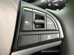 �ڥ����ץƥ��֥��롼������ȥ�����۹�®ƻϩ�Ǥ�Ĺ��Υ���Ԥ��ڤˡ�����ư��®�٤��ݤĥ��롼������ȥ����뤬�����ͷڸ������ƥ��Ϣ�Ȥ��������μ�ξ���Τ��Ƽִ֤��ݤĤ褦��®��Ĵ�ᤷ�Ƥ���ޤ����� 4