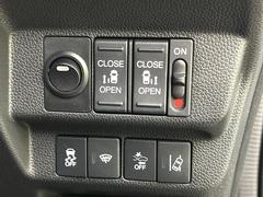 ��ξ¦�ѥ���饤�ɥɥ��ۥ��ޡ��ȥ����䱿ž�ʤΥ����å��Ǹ���ξ¦���饤�ɥɥ��γ��Ĥ���ǽ����ư�������Ϥ�����ƥɥ��򳫤���ɬ�פ�̵���������ʤ����ͤǤ��ñ�˳����Ĥ�Ǥ���Ŭ�Ǥ��� 5