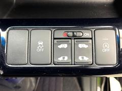 ��ξ¦�ѥ���饤�ɥɥ��ۥ��ޡ��ȥ����䱿ž�ʤΥ����å��Ǹ���ξ¦���饤�ɥɥ��γ��Ĥ���ǽ����ư�������Ϥ�����ƥɥ��򳫤���ɬ�פ�̵���������ʤ����ͤǤ��ñ�˳����Ĥ�Ǥ���Ŭ�Ǥ��� 6