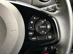 �ڥ����ץƥ��֥��롼������ȥ�����۹�®ƻϩ�Ǥ�Ĺ��Υ���Ԥ��ڤˡ�����ư��®�٤��ݤĥ��롼������ȥ����뤬�����ͷڸ������ƥ��Ϣ�Ȥ��������μ�ξ���Τ��Ƽִ֤��ݤĤ褦��®��Ĵ�ᤷ�Ƥ���ޤ����� 6