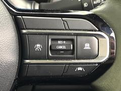 �ڥ����ץƥ��֥��롼������ȥ�����۹�®ƻϩ�Ǥ�Ĺ��Υ���Ԥ��ڤˡ�����ư��®�٤��ݤĥ��롼������ȥ����뤬�����ͷڸ������ƥ��Ϣ�Ȥ��������μ�ξ���Τ��Ƽִ֤��ݤĤ褦��®��Ĵ�ᤷ�Ƥ���ޤ����� 6