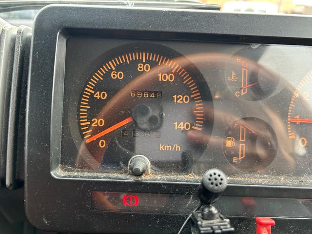 ジムニー 4WD ターボ ETC ドラレコ 社外15インチアルミ M/Tタイヤ リフトアップ 社外マフラー 社外ステアリング 社外F.Rバンパー(10枚目)