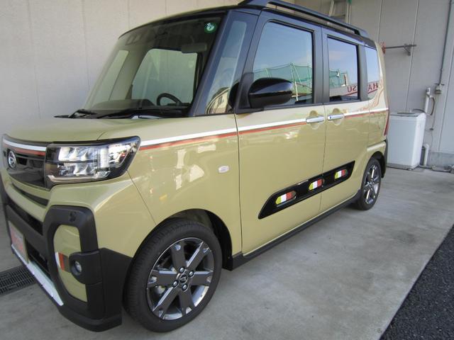 タント ファンクロスターボ ディスプレイオーディオ、USB、ETC、両側電動スライドドア、ターボ、サイドストライプ、アンダーガーニッシュ、ACC、アルミホイール、キーフリー、プッシュボタンスタート、新車保証継、シートヒーター(10枚目)