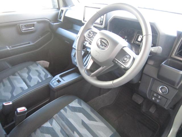 タフト Ｇターボ　ダーククロムベンチャー　ナビ　バックモニター　シートヒーター　スカイフィールトップ　キーフリー　プッシュボタンスタート　ＡＢＳ　電子パーキング　オートライト　ＬＥＤライト　走行少　距離無制限１年保証　電動格納式ドアミラー（9枚目）