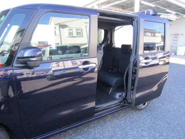 タント カスタムＸ　走行６０キロ／ワンセグナビ／パノラマモニター　ナビ　パノラマモニター　１年保証距離無制限　ミラクルオープンドア　キーフリー　プッシュボタンスタート　シートヒーター　後席スライドリクライニング　ＡＢＳ　ＬＥＤライト　オートライト（21枚目）
