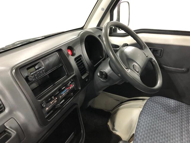 ハイゼットトラック スペシャル 農用パック 走行58780キロ/車検整備付 一年保証・走行距離無制限 走行58780キロ 4WD MT 純正カーペットマット AMFMラジオ 作業用ライト ゴムプロテクター(31枚目)