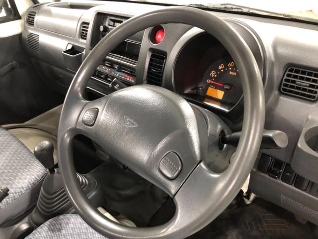 ハイゼットトラック スペシャル 農用パック 走行58780キロ/車検整備付 一年保証・走行距離無制限 走行58780キロ 4WD MT 純正カーペットマット AMFMラジオ 作業用ライト ゴムプロテクター(41枚目)