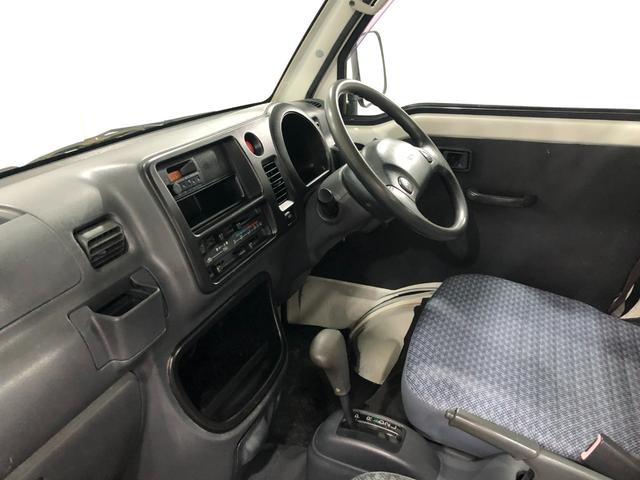 ハイゼットトラック エアコン・パワステ　スペシャル　４ＷＤ／走行７６２８９キロ　１年保証距離無制限　走行距離７６２８９キロ　４ＷＤ　ＦＭＡＭラジオ　純正フロアマット　マニュアルエアコン（32枚目）