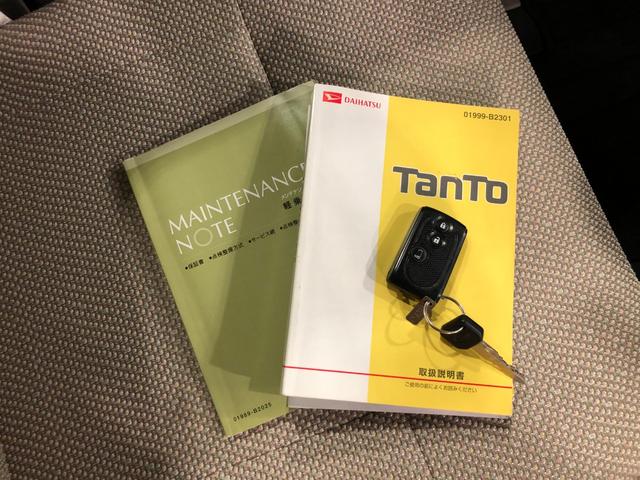 タント ＸＳＡ　走行６４６６０キロ／チューナー／オールシーズンタイヤ　一年保証・走行距離無制限　走行６４６６０キロ　助手席エアバック　純正カーペットマット　オートライト　アイドリングストップ　ベンチシート（11枚目）