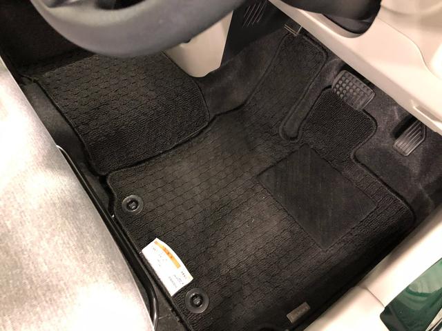 ブーン Ｘ　Ｌパッケージ　ＳＡＩＩ　走行４２７９７キロ／純正マット　１年保証距離無制限　走行距離４２７９７キロ　純正カーペットマット　助手席エアバッグ　アイドリングストップ　オート格納式ドアミラー　プッシュボタンスタート　スマートアシスト２　キーフリー（18枚目）