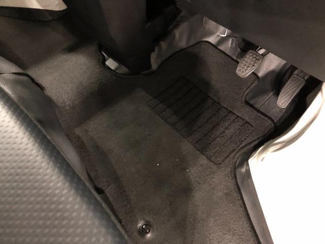 ハイゼットカーゴ スペシャル　走行２３４５７キロ／間仕切カーテン／ドラレコ　１年保証距離無制限　走行距離２３４５７キロ　ディスプレイオーディオ　ブルートゥース　ドラレコ　純正マット　助手席エアバック　クリアランスソナー　オートライト　アイドリングストップ　両側スライドドア（18枚目）